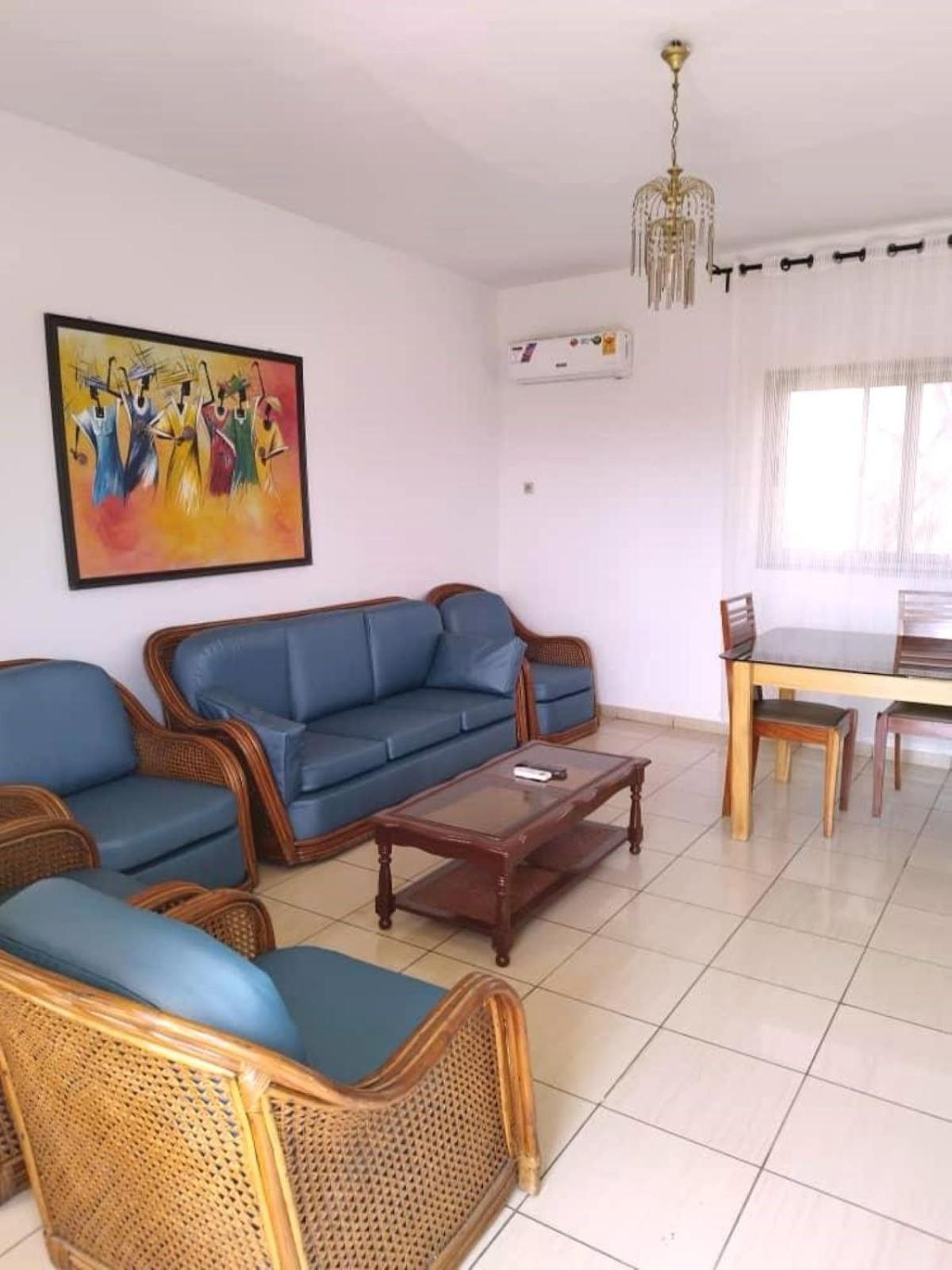 Rosalie'S Suites Lomé Extérieur photo
