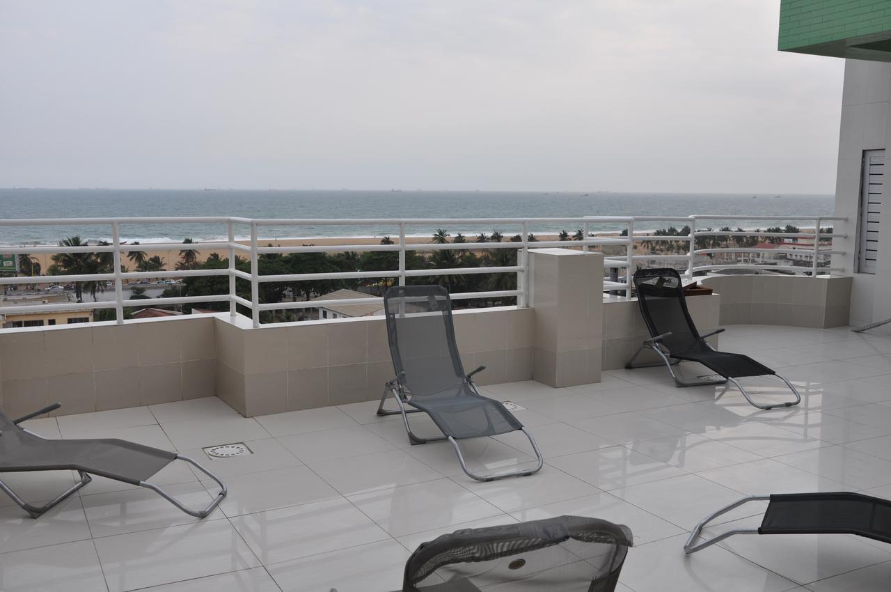 Rosalie'S Suites Lomé Extérieur photo