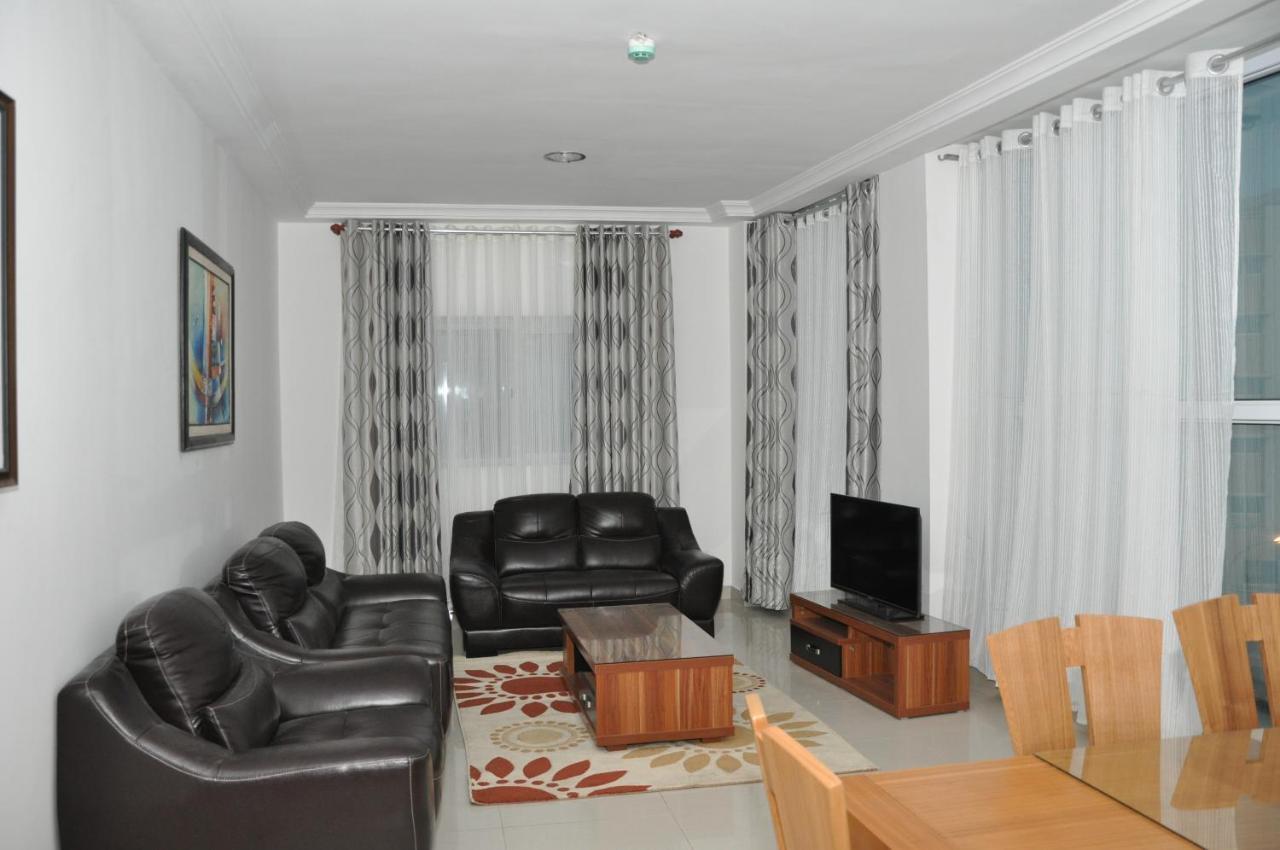 Rosalie'S Suites Lomé Extérieur photo
